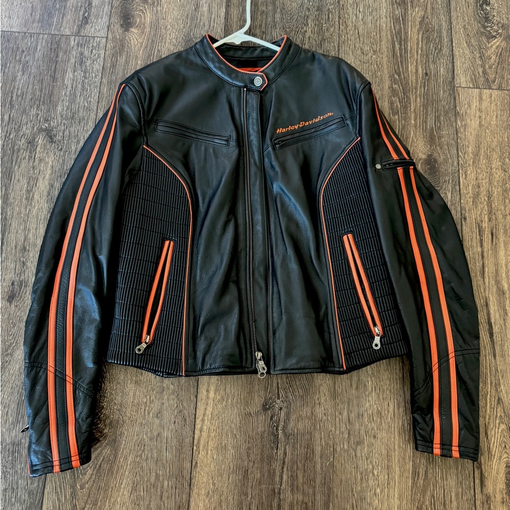 Harley-Davidson Black and Orange Leather Jacket Size L/XL
Perfect Condition!